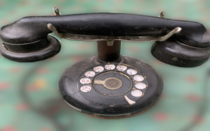 vieux téléphone